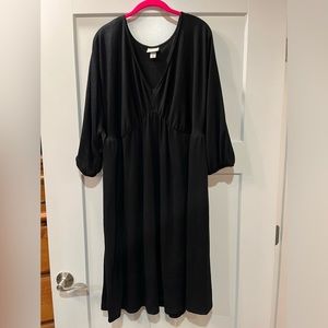 Super cute 2X Ava & Viv black dress